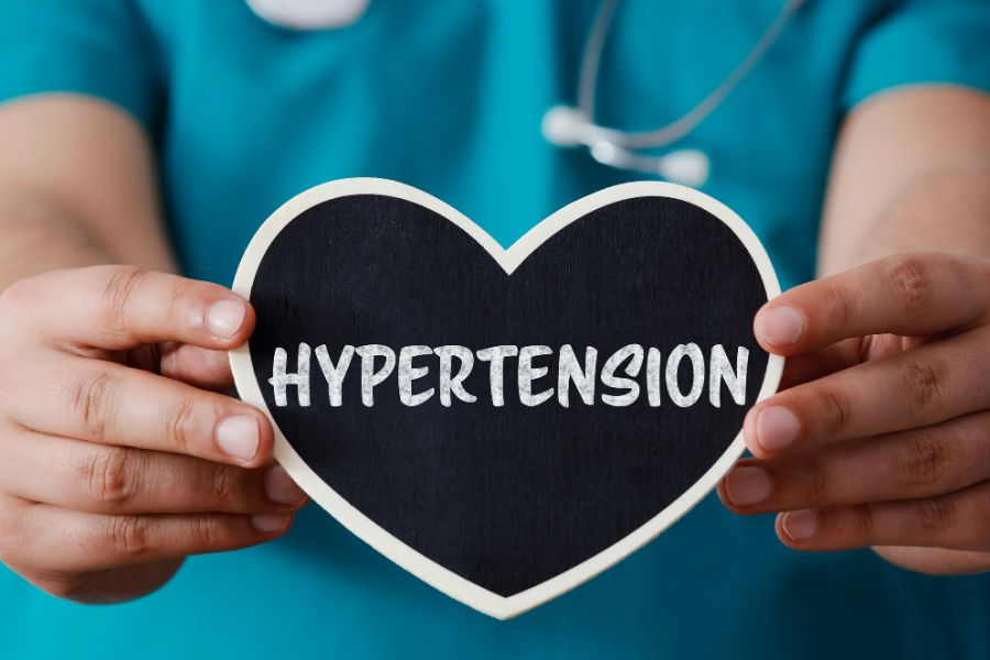 <p>Η Ευρωπαϊκή Εταιρεία Υπέρτασης (European Society of Hypertension) στο πρόσφατο 32ο Πανευρωπαϊκό Συνέδριο Υπέρτασης που πραγματοποιήθηκε στο Μιλάνο 23-26 Ιουνίου 2023, εξέδωσε μετά από 5 χρόνια νέες Κατευθυντήριες Οδηγίες για την αντιμετώπιση της Αρτηριακής Υπέρτασης, τις οποίες μπορείτε να βρείτε στον ακόλουθο σύνδεσμο:</p>
<p><a href="/images/news/wolters_kluwer.pptx"><i class="icon-file-powerpoint"></i> Παρουσίαση Powerpoint </a></p>